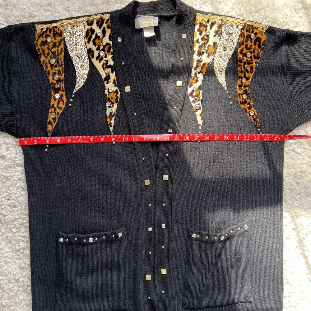 Vintage Focus USA Black Animal Print Rhinestone Mobwife Duster Cardigan Sz L/ XL - Picture 10 of 11